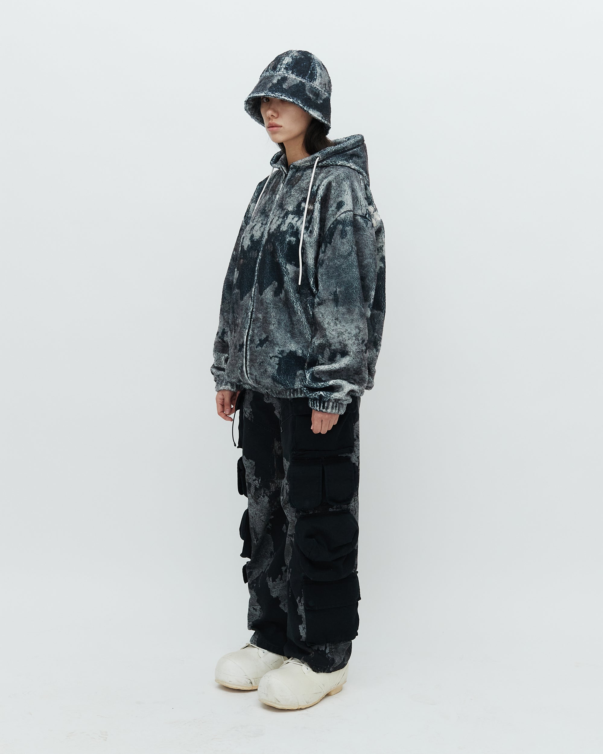 BURN FLEECE BUCKET HAT