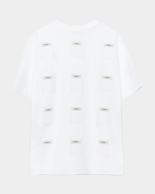 T-SHIRT WHITE PATCHES ON BLACK